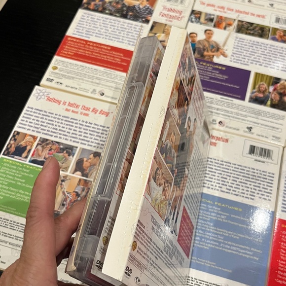 The Big Bang Theory Complete DVD Set Seasons 1-10, USED. - Picture 4 of 16